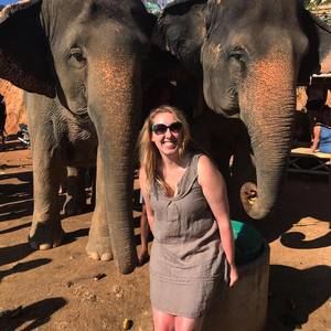 Meet your Posher, Beth